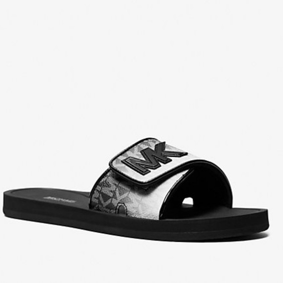 MICHAEL KORS Palmer Ombré Signature Logo Slide Sandal
Black 
NWT - Picture 1 of 16